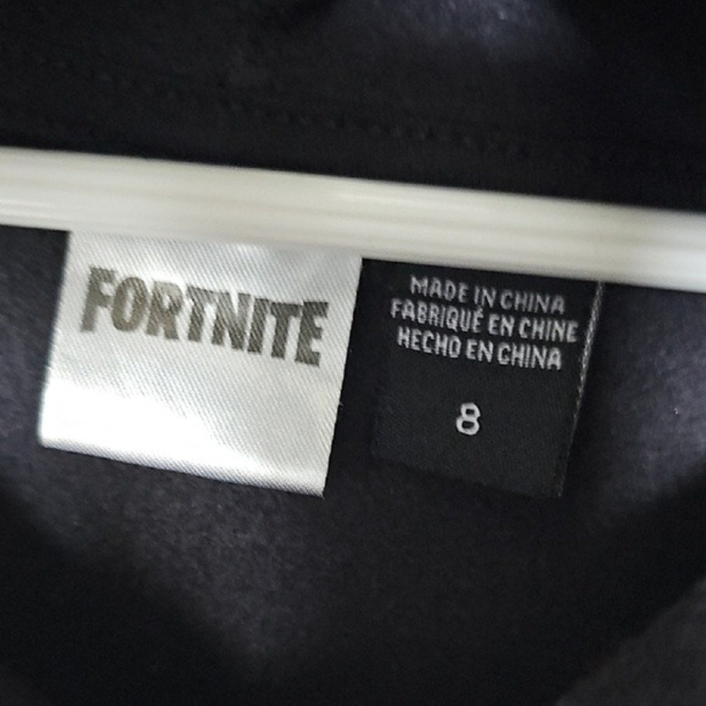 Fortnite Boy's Black Pullover Hoodie Size 8 - Picture 4 of 6